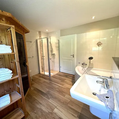別荘 Wellnesshaus Morgentau An Der Ostsee Mit Sauna-whirlwanne